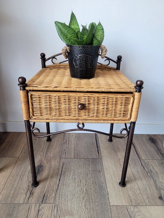 Szafka wiklinowa/stolik nocny/stolik boczny