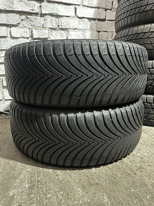 215/55 R17 Kumho Solus 4s Ha32 /2023рік/пара/всесезон/