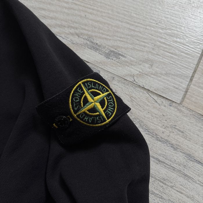 Світшот , кофта чорна Stone Island