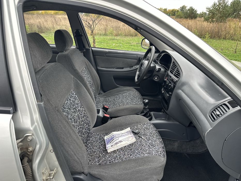 Daewoo Lanos 1.5 SE (газ/бенз)