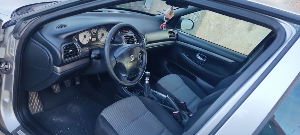 Peugeot 406 HDI 2.0 executive 109cv de 04/2004