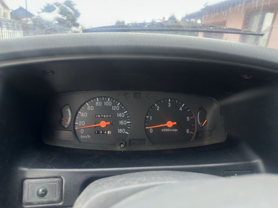 Mitsubishi L200 pickup