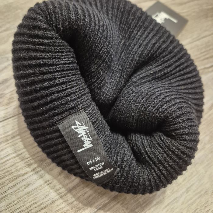 Шапка чоловіча stussy чорна стусі