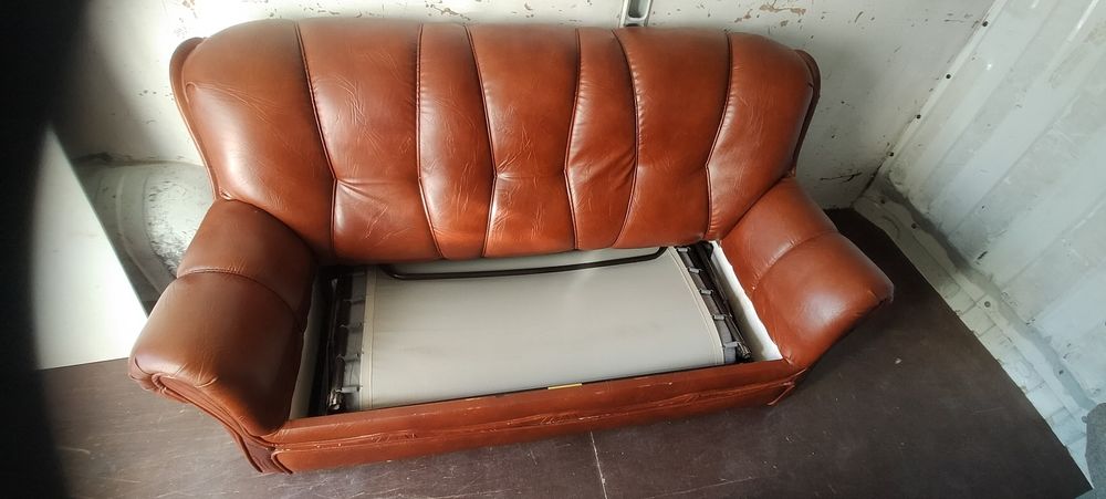 Sofá cama em boas condições