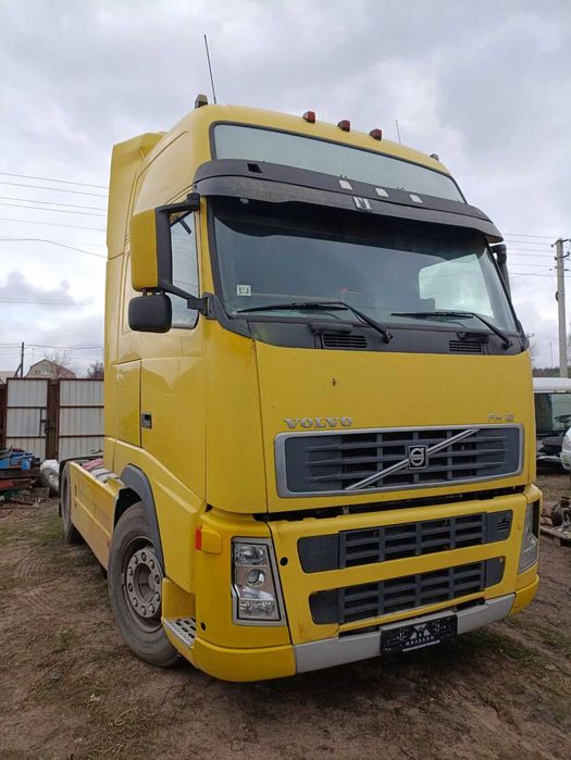 Volvo FH 12 двигатель D12D, 2003 г. ,  FH 12 D12A 1997 г. по запчастям