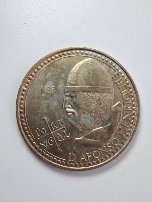Moedas antigas - vendo pela melhor oferta unidade