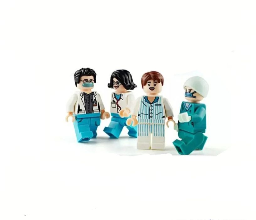 Nowe klocki lekarze pacjent kompatybilne z Lego lekarz poszkodowany sztpital pierwsza pomoc karetka ratownik medyczny pielęgniarka położna