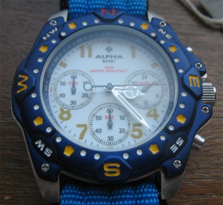 Relógio Estilo Diver - Alpha - Basic - Cronógrafo (Movimento Seiko)
