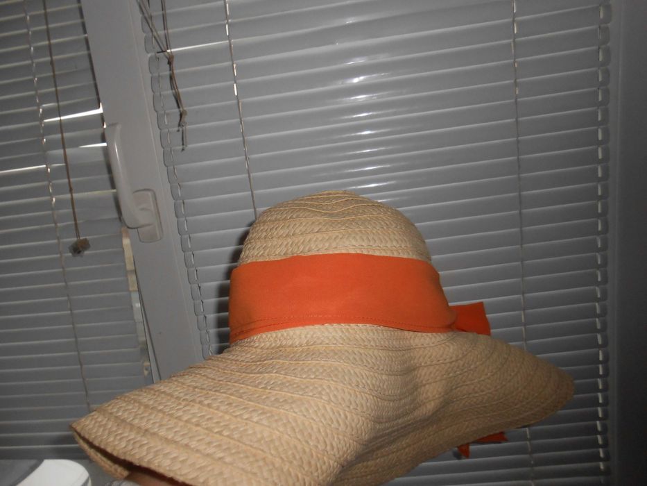 шляпа капелюх на дачу