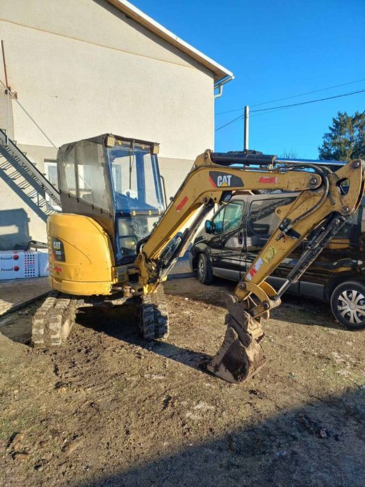 Послуги Екскаватором CAT 303E CR