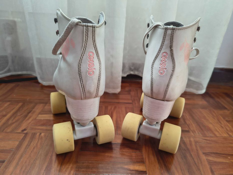 Patins de 4 rodas n. 35