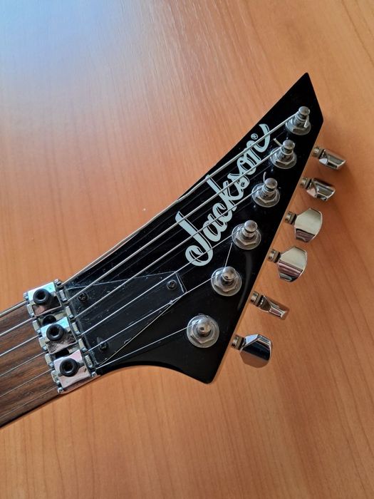 Jackson JS 30 superstrat