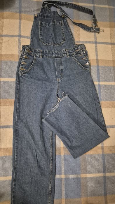 Джинсовий комбінезон