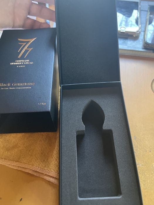 Коробка с под духов Black. Gemstone Новая