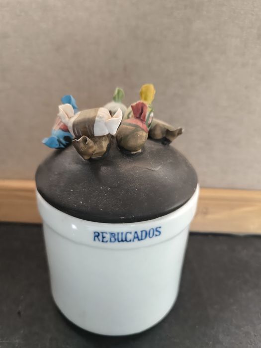 Pote de Porcelana Decorado - Rebuçados