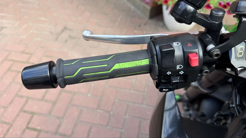 Kawasaki Z800 2015 рік