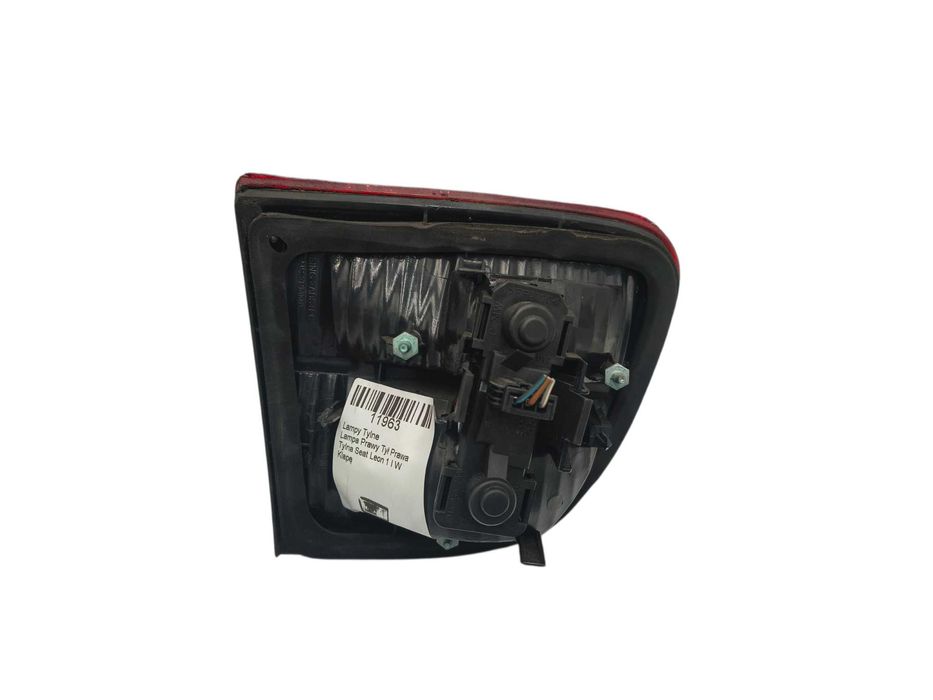 Lampa Prawy Tył Prawa Tylna Seat Leon 1 I W Klapę