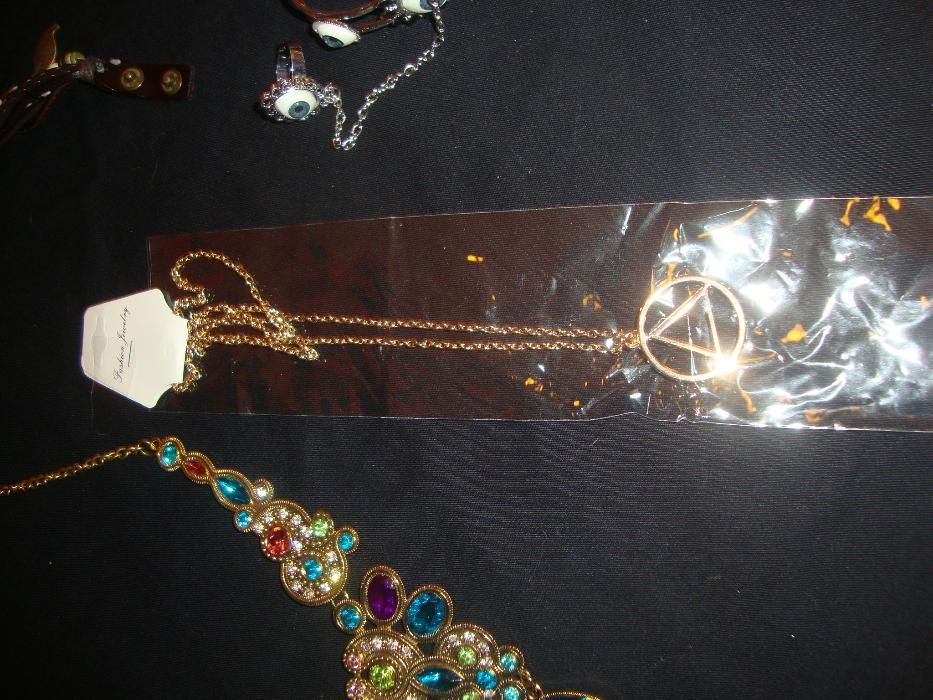 Fios e Pulseiras (Novo)