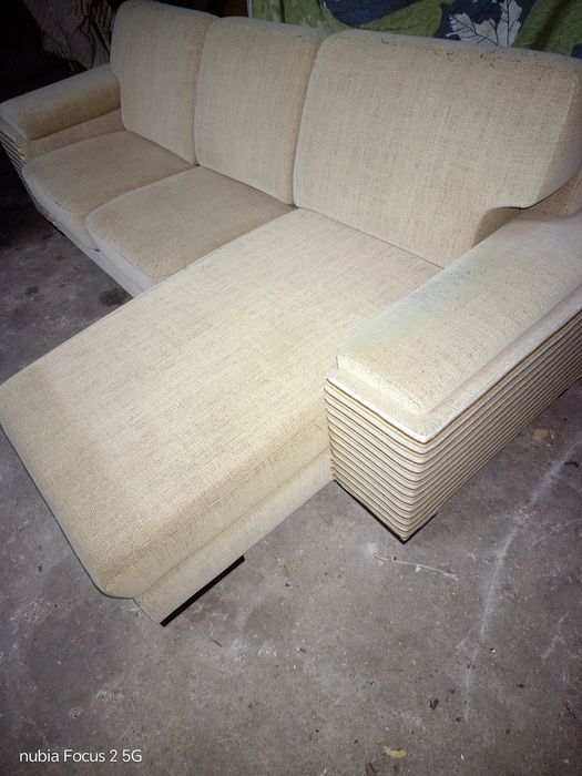 Sofa chaise longue