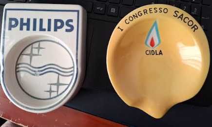 Cinzeiros para a Philips e para a Sacor/Cidla em faiança