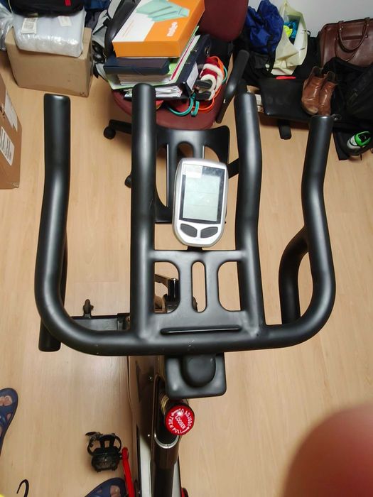 Bicicleta indoor cycling ELLIPSE Fitness Star+