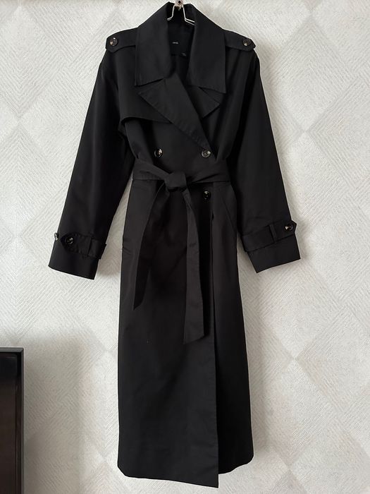 Тренч чорний MNG