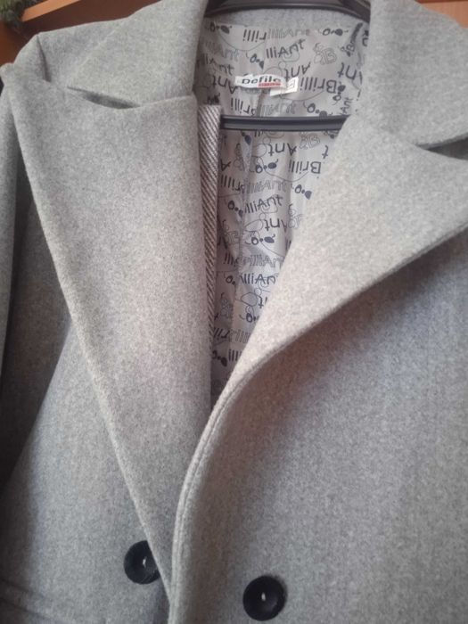 Продам весняне пальто ,нове.