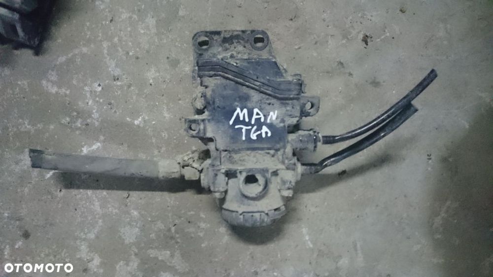 Zawór sterownik modulator hamulca man TGA