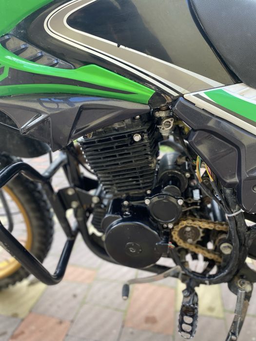 Продаю мотоцикл senke 250 gy 5 можливий обмін