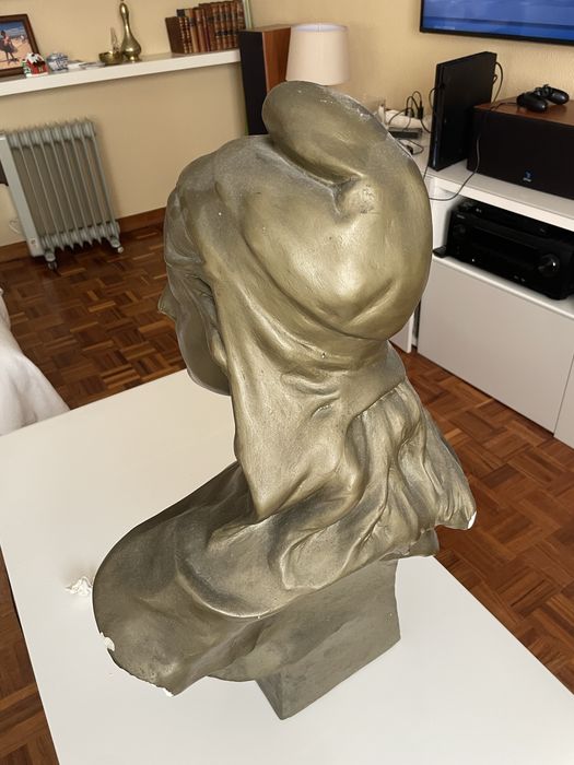 Busto Republica Portuguesa