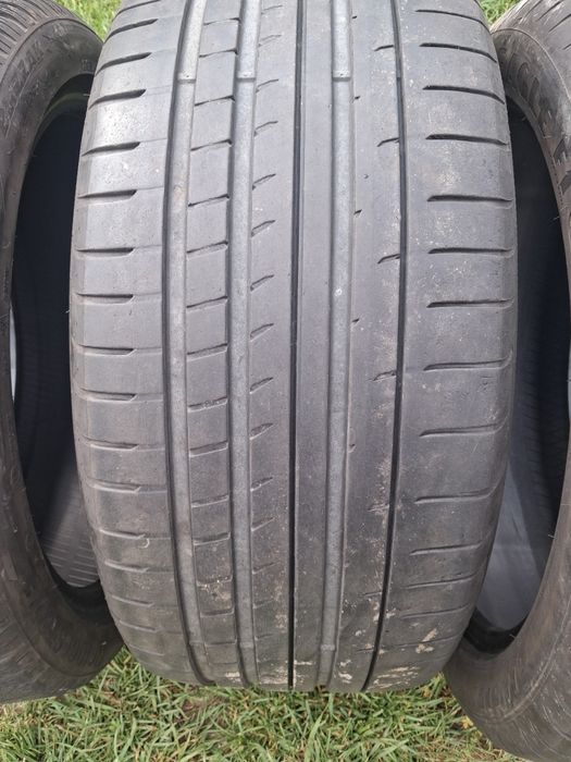 Opony 285/40 r 21