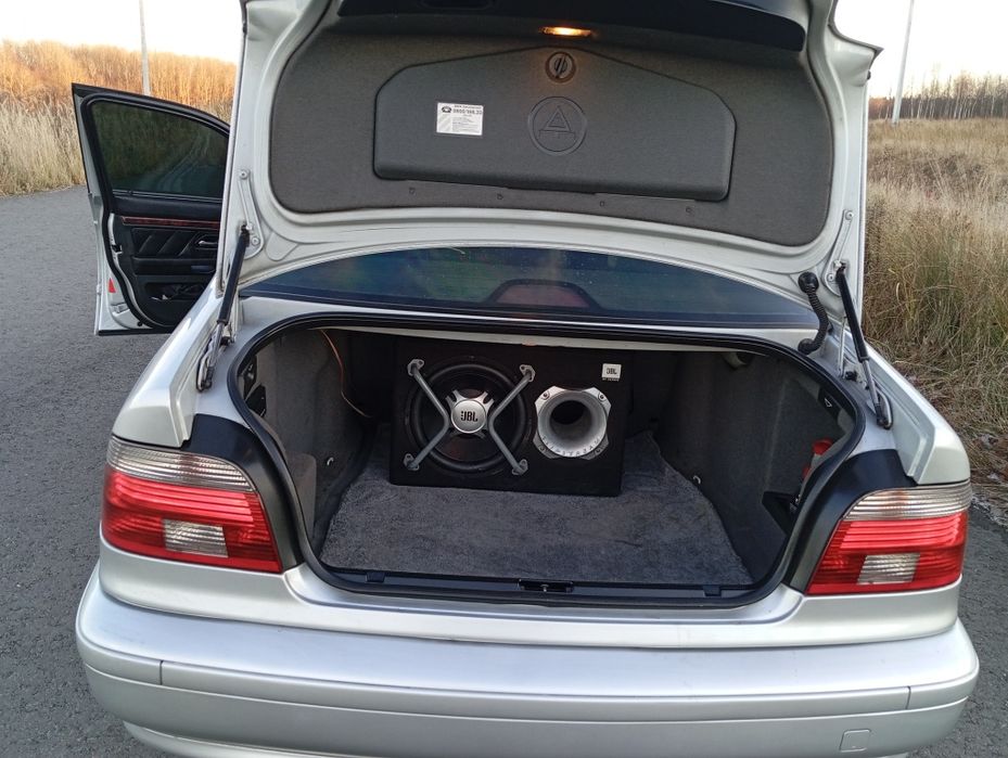 Продам автомобіль BMW e 39 530d на легендарному моторі m57TUD30 193К.с