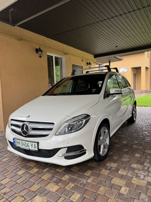 Mercedes-Benz B 250E