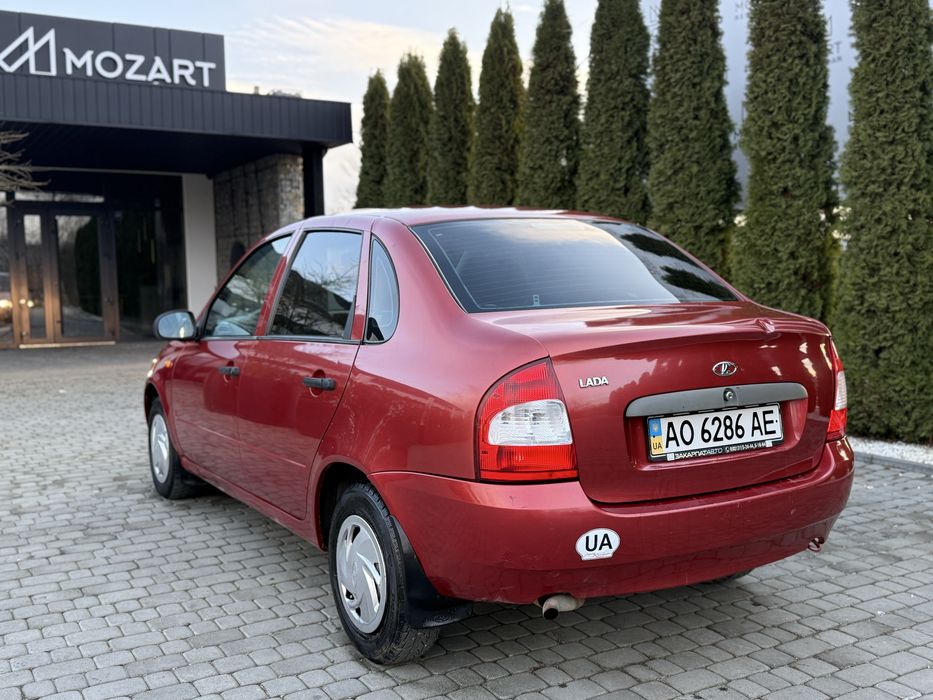 ВАЗ Лада Калина 2006 рік 1.6 Бензин в доброму стані !!!