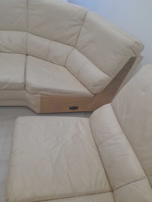 Sofá de canto de pele
