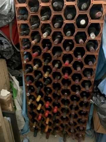 Garrafeira Particular - Venda de Lote de 88 garrafas de vinho