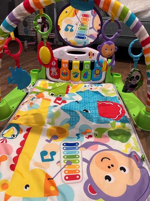 Tapetes Actividades Fischer Price como novo