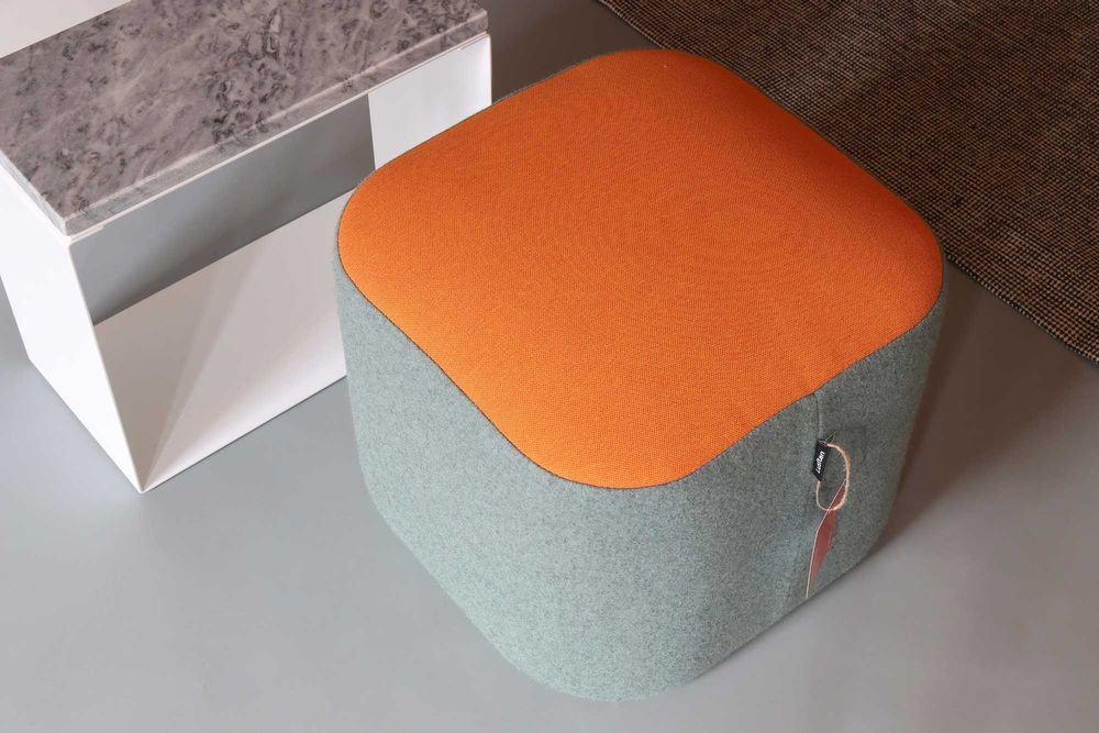 Puff Santa Cruz - Azul e Laranja