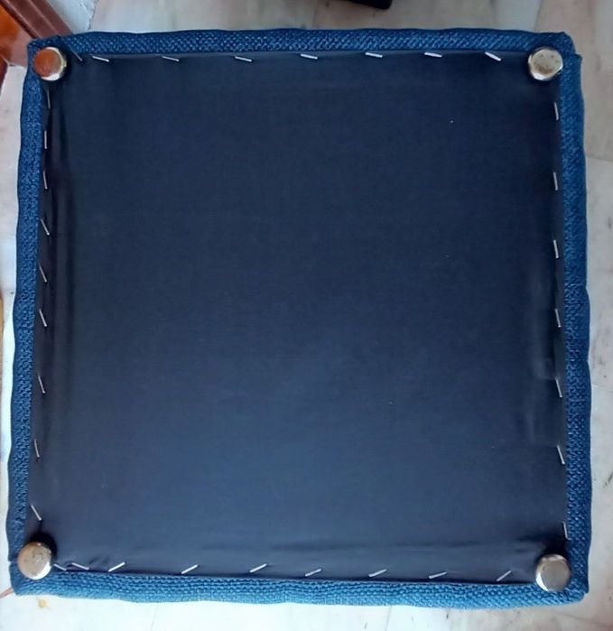 Blue Cube Poufs64730272994817122