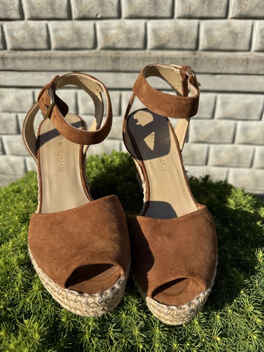Босоніжки жіночі з натурального замшу Stuart Weitzman