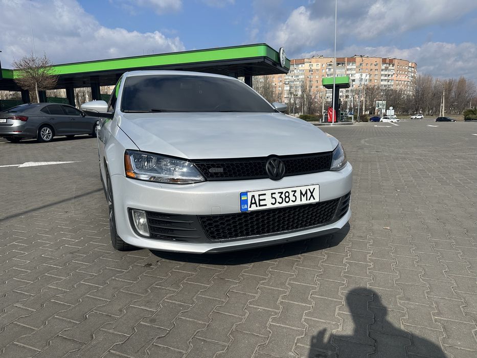 VW Jetta GLI 2.0 TSI