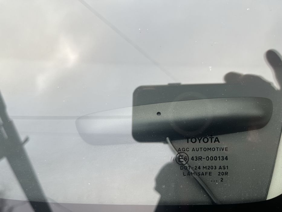 Toyota Auris 2012 (автомат)