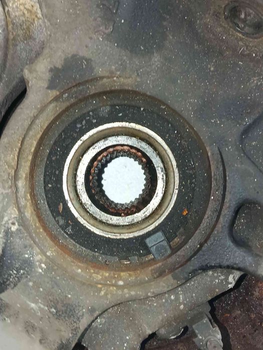 Manga de eixo frente esquerda RENAULT Grand Scénic III (JZ0/1_)