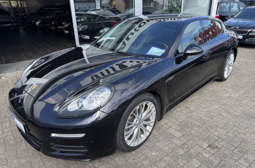 Porsche Panamera 4 PDK Edition