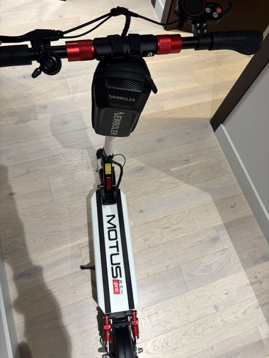Hulajnoga Motus 8.5 pro lite