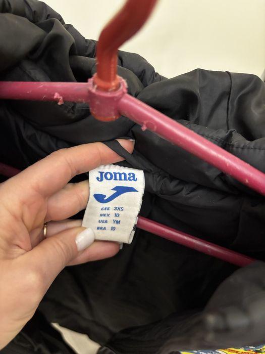 Joma  зимова куртка. .