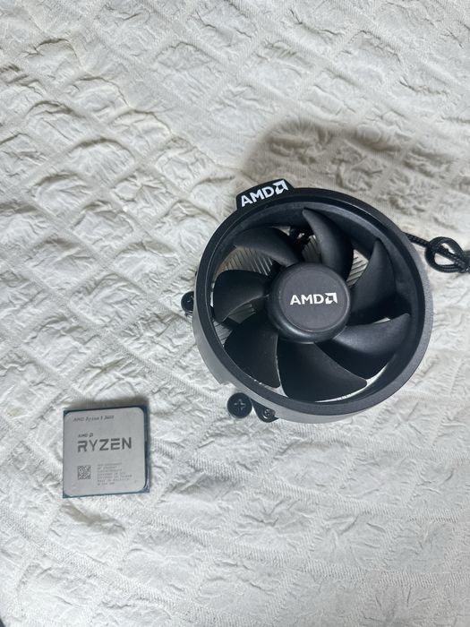 СРОЧНО ! Процесор Ryzen 5 3600 +боксовый куллер
