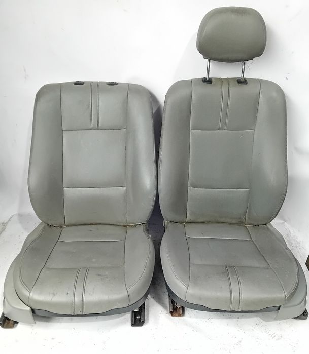 Conjunto de bancos BMW X3 (E83)