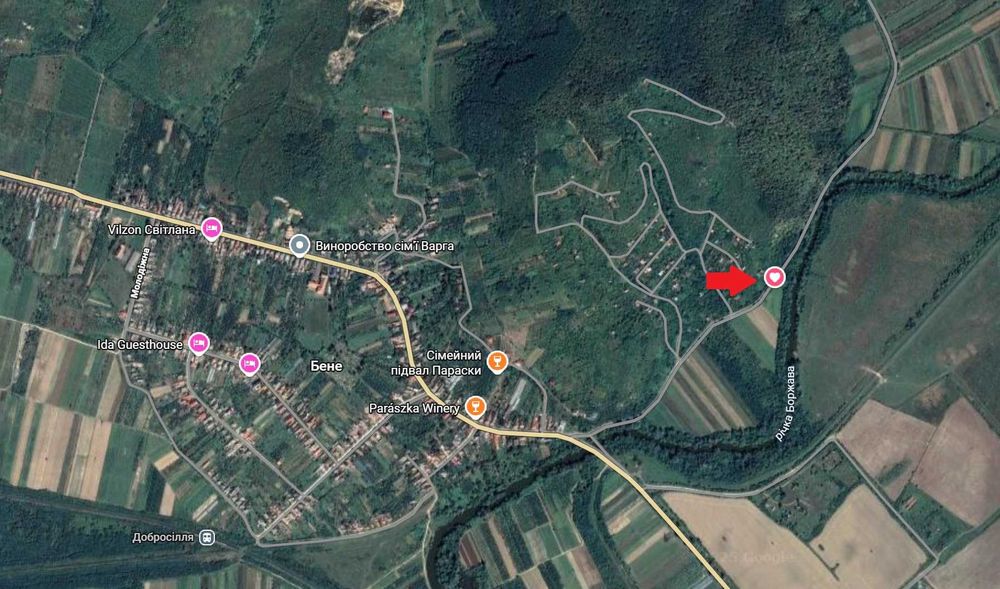 Земельна ділянка неподалік Берегово (с.Бене) 12 соток.