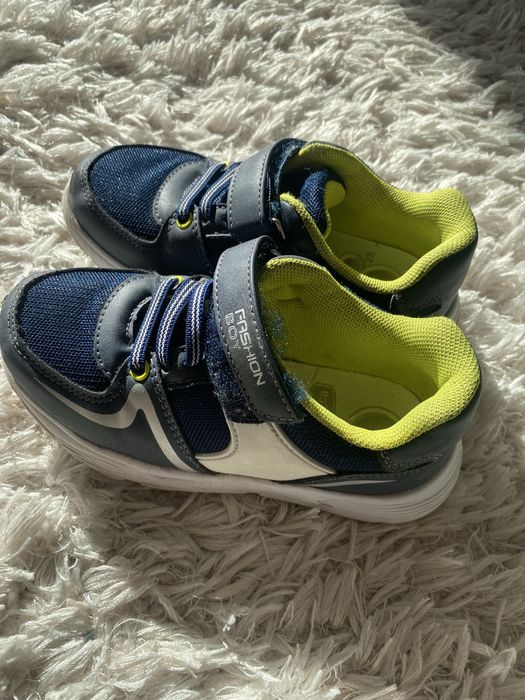Продам кросівки Chicco на хлопчика